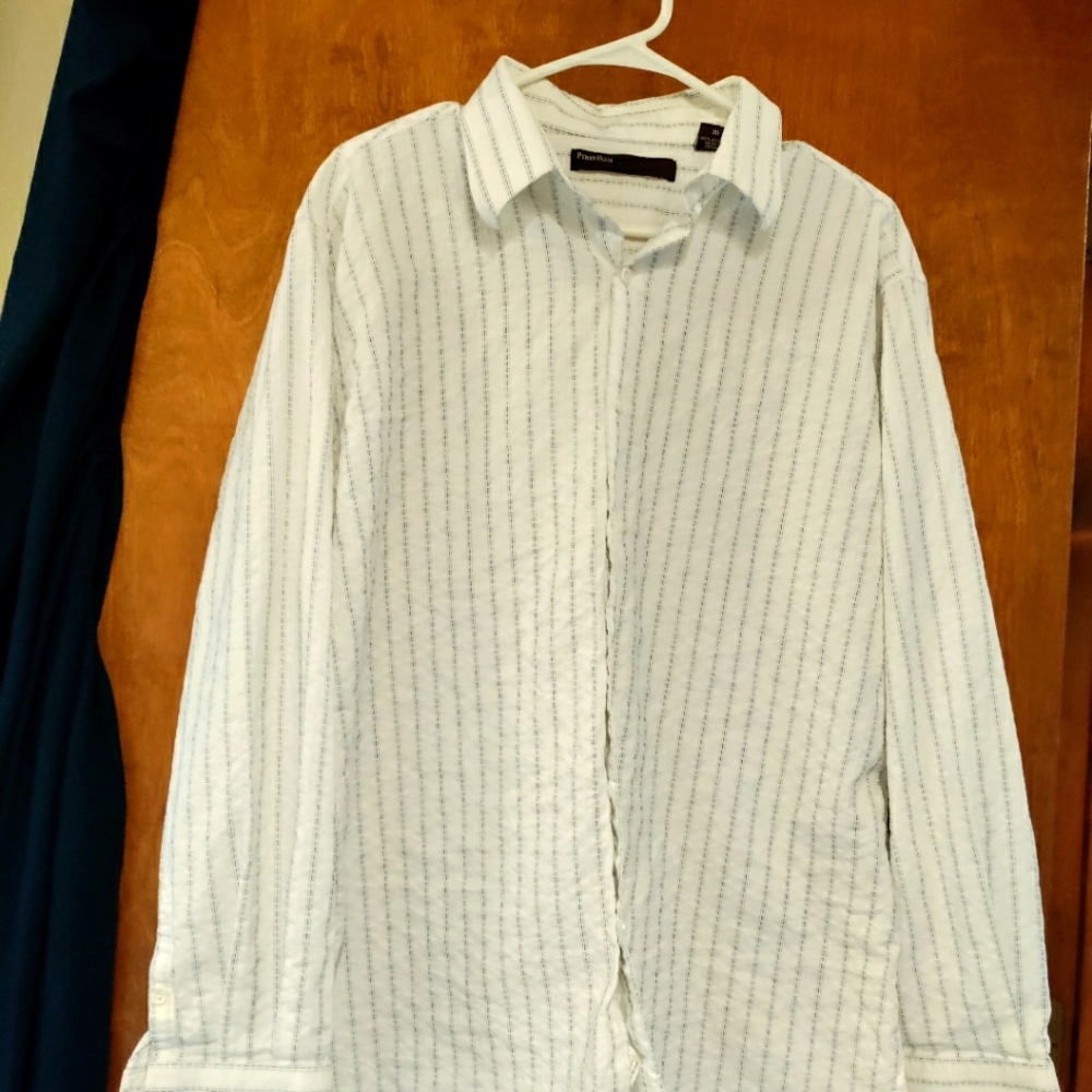 Mens XL Perry Ellis Long-Sleeve Shirt